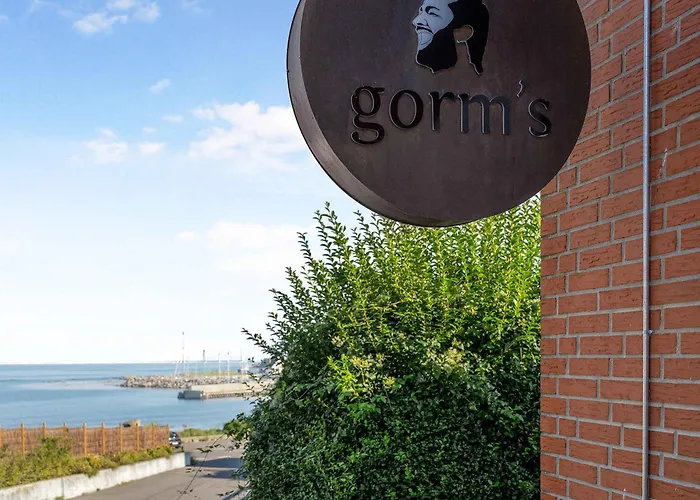 Lovely At Solgaarden 4 スヴァネケ