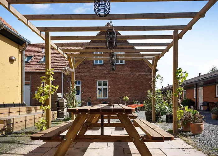 Lovely At Solgaarden 4 アパート *